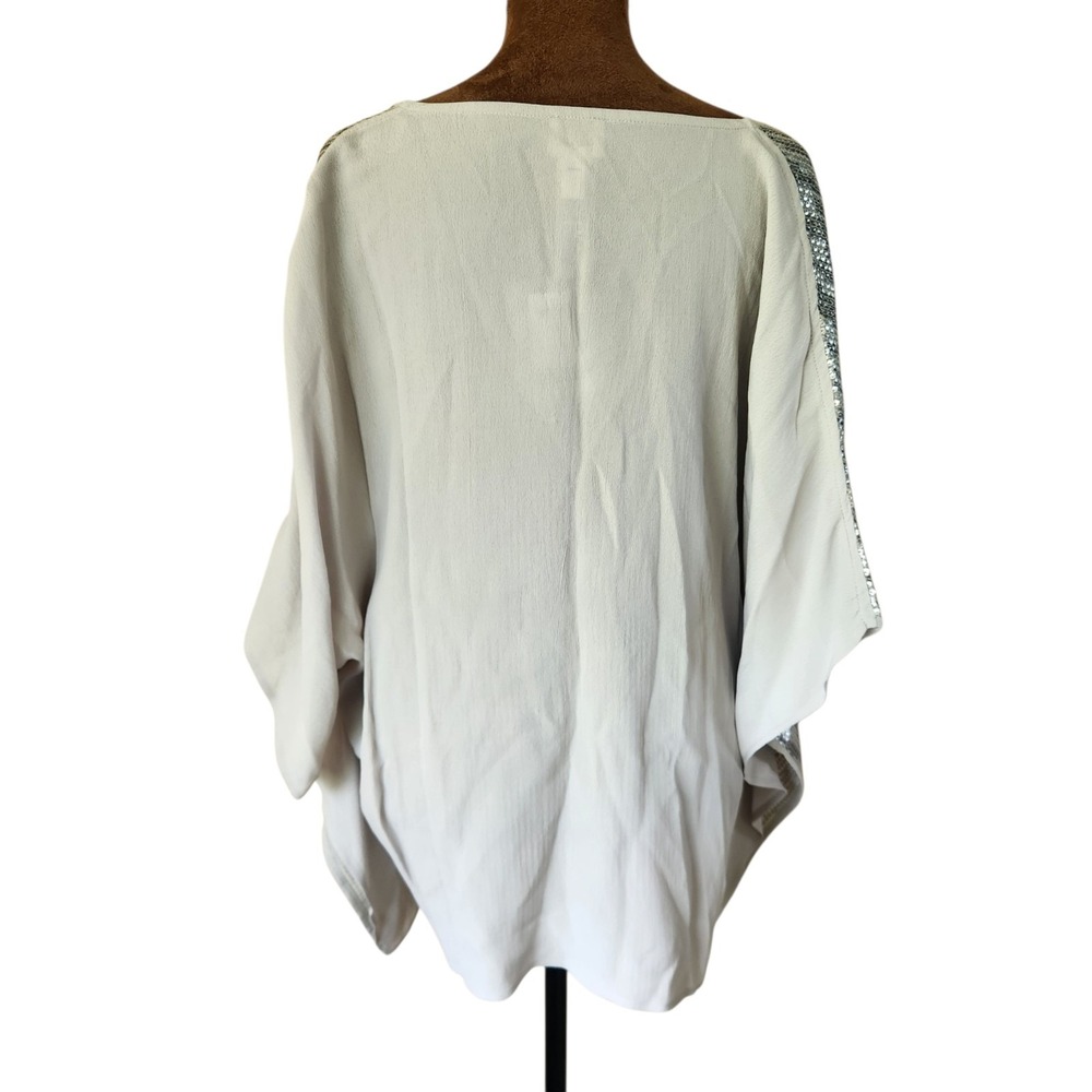 NWT Chicos Poncho Womens Top Size S/M Sequin Silver Sparkle Relaxed - Picture 2 of 8